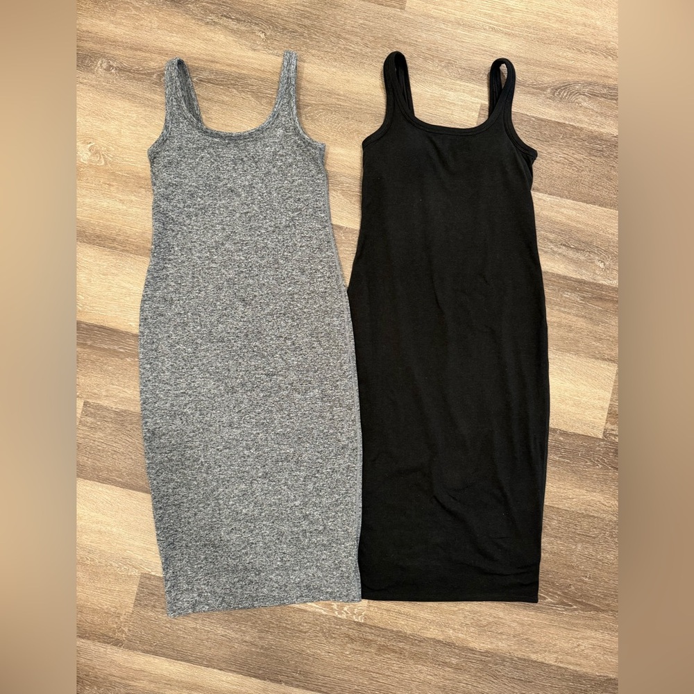Vuori Halo Essential Dress